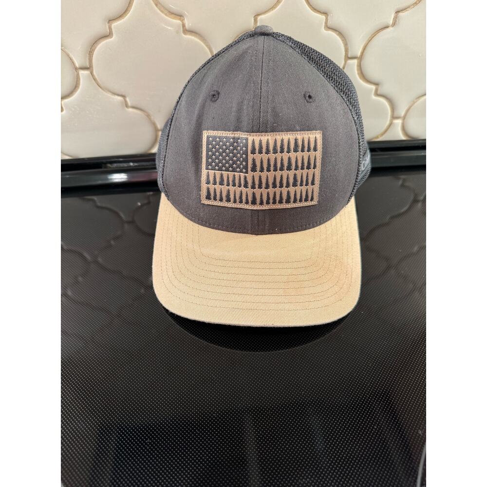 Columbia mesh tree flag ball cap high crown flex fit